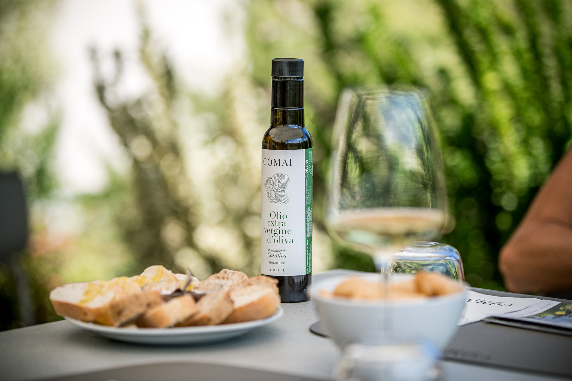Olio extra vergine di oliva Agritur Comai